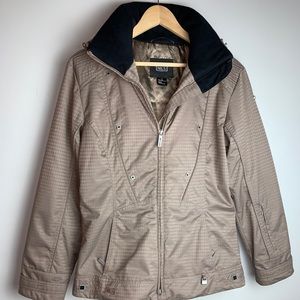 Brown Nils Ski Coat Size Six in Women’s